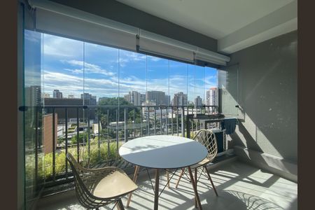 Studio para alugar com 30m², 1 quarto e sem vaga Studio para alugar com 30m², 1 quarto e sem vagaVaranda