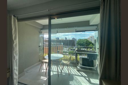 Studio para alugar com 30m², 1 quarto e sem vaga Studio para alugar com 30m², 1 quarto e sem vagaVaranda