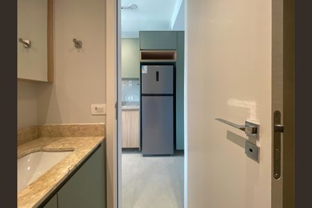 Studio para alugar com 30m², 1 quarto e sem vaga Studio para alugar com 30m², 1 quarto e sem vagaBanheiro