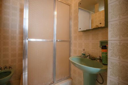 Apartamento à venda com 180m², 3 quartos e 1 vagaBanheiro Suite