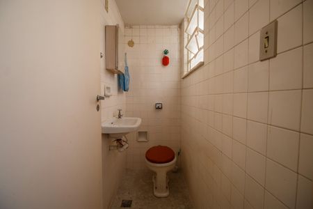 Apartamento à venda com 180m², 3 quartos e 1 vagaBanheiro de Serviço