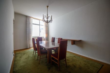 Apartamento à venda com 180m², 3 quartos e 1 vagaSala de Jantar