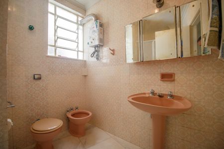 Apartamento à venda com 180m², 3 quartos e 1 vagaBanheiro Social