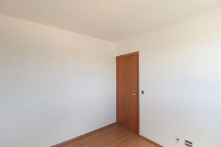Apartamento à venda com 45m², 2 quartos e 1 vagaQuarto 2