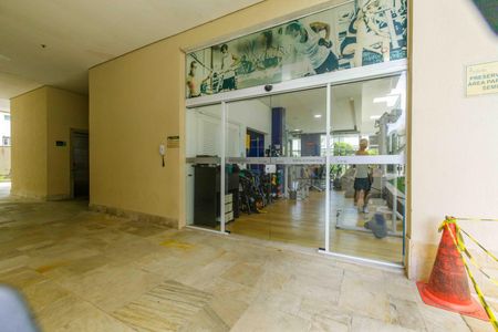 Apartamento para alugar com 69m², 2 quartos e 1 vaga