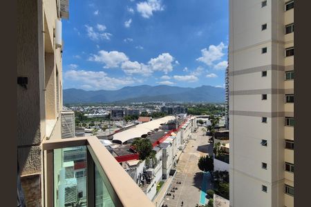 Vista  de apartamento para alugar com 2 quartos, 69m² em Recreio dos Bandeirantes, Rio de Janeiro