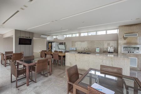 Apartamento para alugar com 120m², 3 quartos e 3 vagas Apartamento para alugar com 120m², 3 quartos e 3 vagasÁrea comum - Salão de festas