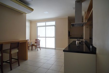 Apartamento à venda com 70m², 2 quartos e 1 vagaÁrea comum - Salão de festas