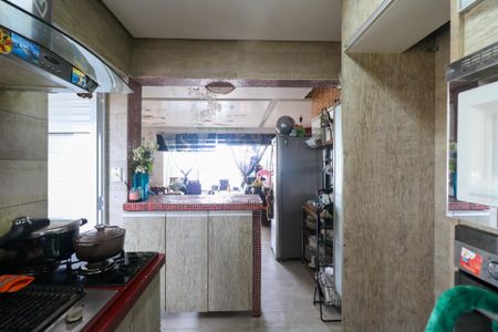 Apartamento para alugar com 98m², 2 quartos e 2 vagasCozinha