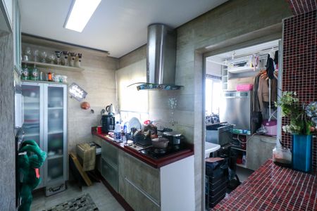 Apartamento para alugar com 98m², 2 quartos e 2 vagasCozinha