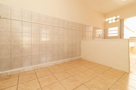 Casa para alugar com 60m², 1 quarto e sem vagaSala