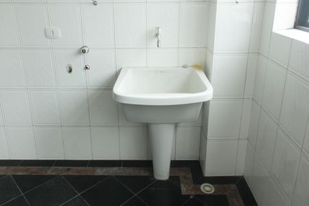 Apartamento para alugar com 400m², 7 quartos e 4 vagasÁrea de Serviço