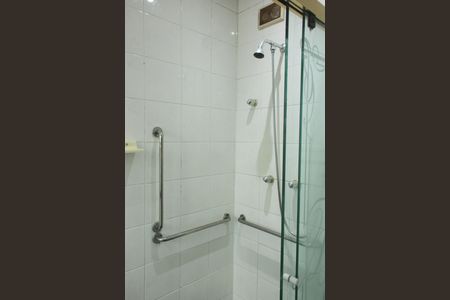 Apartamento para alugar com 400m², 7 quartos e 4 vagasBanheiro da Suíte 1