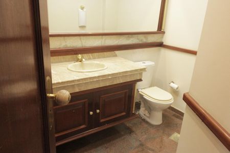 Apartamento para alugar com 400m², 7 quartos e 4 vagasLavabo