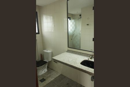 Apartamento para alugar com 400m², 7 quartos e 4 vagasBanheiro da Suíte 3