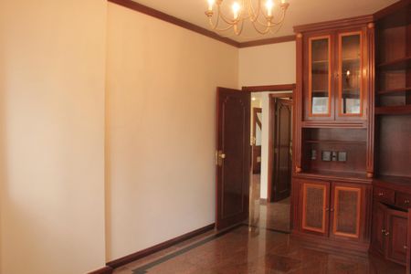 Apartamento para alugar com 400m², 7 quartos e 4 vagasQuarto