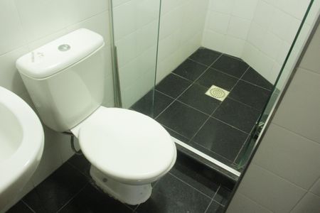 Apartamento para alugar com 400m², 7 quartos e 4 vagasBanheiro da Suíte 1