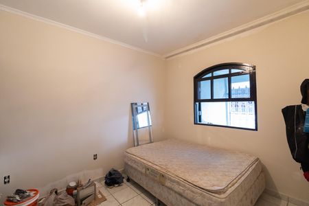 Casa para alugar com 100m², 2 quartos e 1 vagaQuarto 1