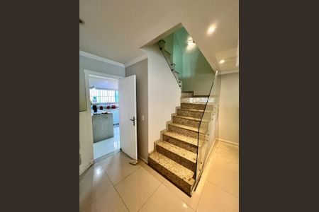 Casa de Condomínio para alugar com 3 quartos, 215m² em Recreio dos Bandeirantes, Rio de Janeiro