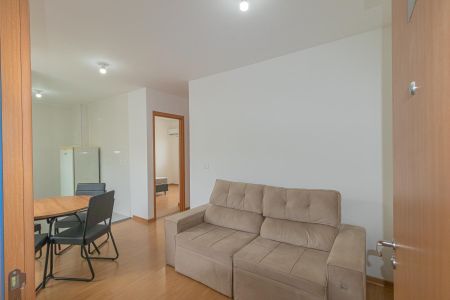 Sala de apartamento para alugar com 2 quartos, 48m² em Igara, Canoas