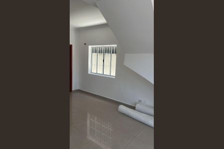 Casa para alugar com 3 quartos, 96m² em Vila Yolanda, Osasco