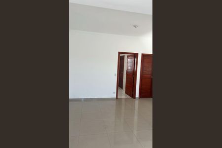 Casa para alugar com 3 quartos, 96m² em Vila Yolanda, Osasco