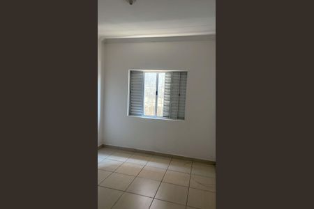 Casa para alugar com 3 quartos, 96m² em Vila Yolanda, Osasco