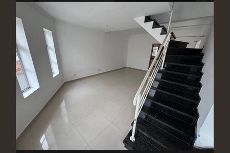 Sala de casa para alugar com 3 quartos, 96m² em Vila Yolanda, Osasco
