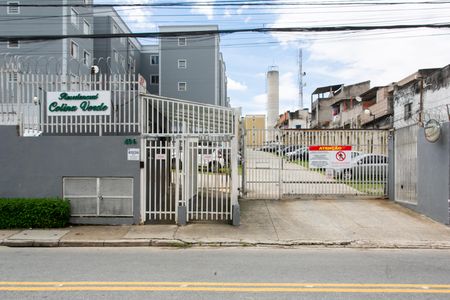 Apartamento para alugar com 49m², 2 quartos e 1 vagaFachada do Condomínio