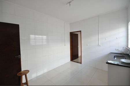 Casa para alugar com 100m², 2 quartos e 1 vagaCozinha