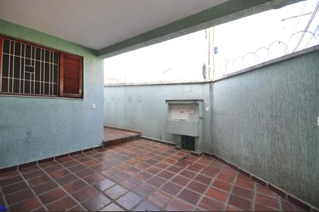 Casa para alugar com 100m², 2 quartos e 1 vagaGaragem