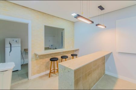 Apartamento para alugar com 37m², 2 quartos e sem vagaÁrea comum - Salão de festas