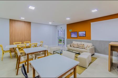 Apartamento para alugar com 37m², 2 quartos e sem vagaÁrea comum