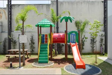 Apartamento para alugar com 37m², 2 quartos e sem vagaÁrea comum - Playground