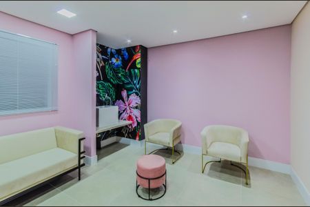 Apartamento para alugar com 37m², 2 quartos e sem vagaÁrea comum