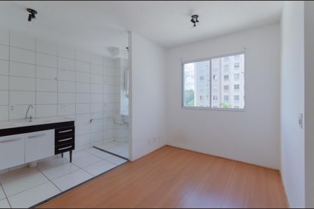 Sala de apartamento para alugar com 2 quartos, 37m² em Vila Independencia, São Paulo