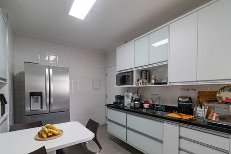 Apartamento à venda com 118m², 3 quartos e 2 vagasCozinha