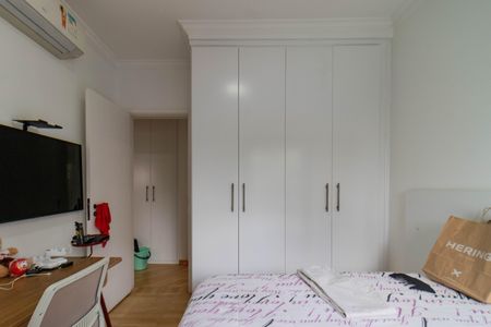 Apartamento à venda com 118m², 3 quartos e 2 vagasQuarto 1