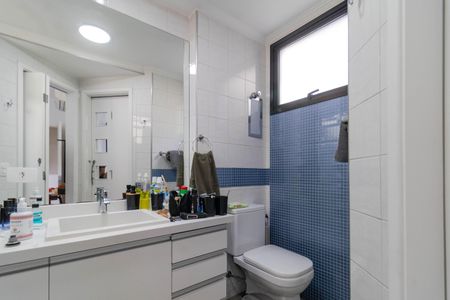 Apartamento à venda com 118m², 3 quartos e 2 vagasBanheiro do Quarto 1 e 2