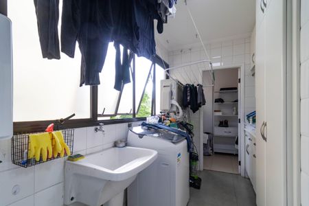 Apartamento à venda com 118m², 3 quartos e 2 vagasÁrea de Serviço