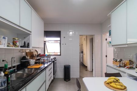 Apartamento à venda com 118m², 3 quartos e 2 vagasCozinha