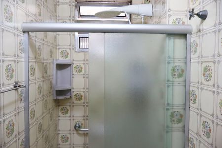 Apartamento para alugar com 55m², 2 quartos e 1 vagaBanheiro Social