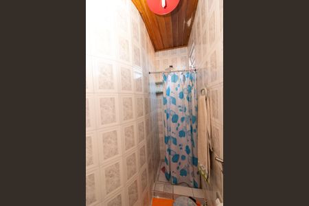 Casa para alugar com 110m², 3 quartos e sem vagaBanheiro 1