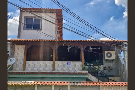 Casa para alugar com 110m², 3 quartos e sem vagaFachada