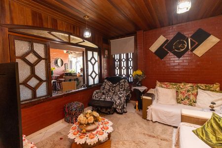 Casa para alugar com 110m², 3 quartos e sem vagaSala