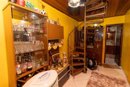 Sala de casa para alugar com 3 quartos, 110m² em Osvaldo Cruz, Rio de Janeiro