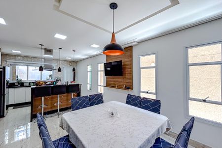 Casa à venda com 256m², 3 quartos e 4 vagasSala de Jantar