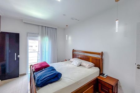 Casa à venda com 256m², 3 quartos e 4 vagasSuíte 1