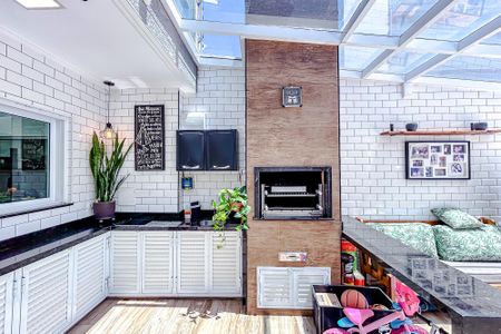 Casa à venda com 256m², 3 quartos e 4 vagasÁrea externa