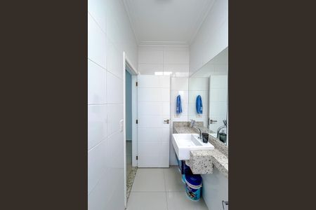 Casa à venda com 256m², 3 quartos e 4 vagasBanheiro 